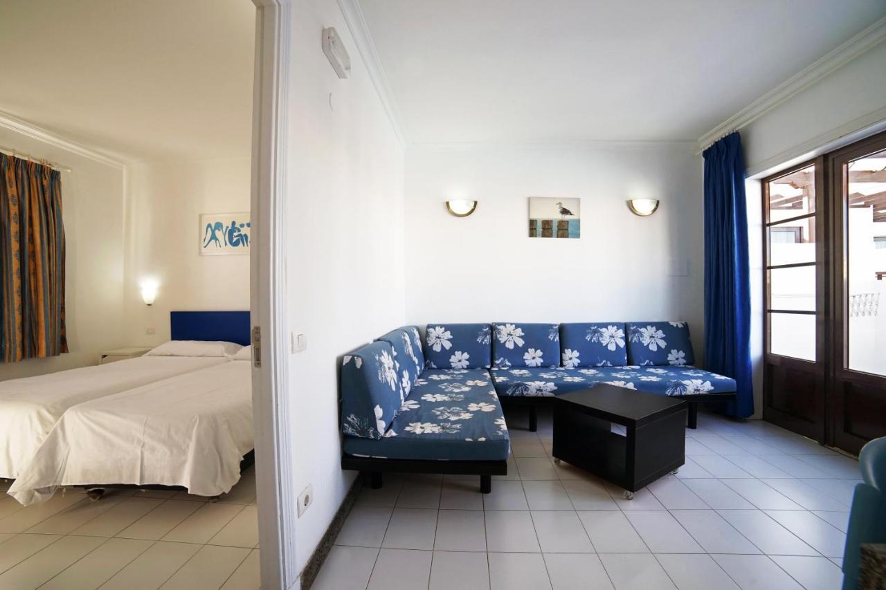พลาซา อาซูล Aparthotel ปูแอร์โตเดลคาร์เมน ภายนอก รูปภาพ